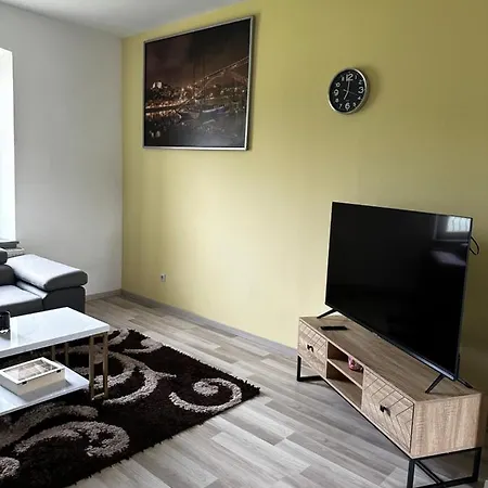 Can Appart Spacieux Avec Grand Jardin Et Terrasse 1 A 8 Pers Granges-sur-Vologne Exterior foto